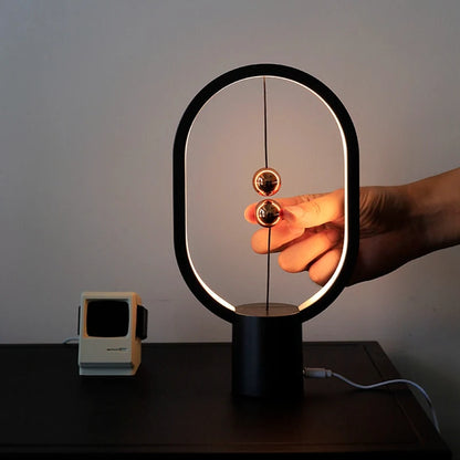 The Balance | Magnetic Mid-Air Lamp
